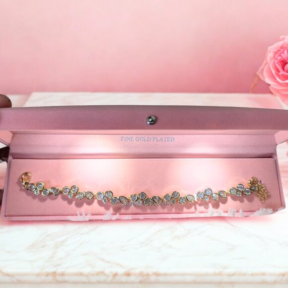 Fine Gold-Plated Bezel Stone Bracelet (Gift-Ready Light-Up Box!) - Picture 1 of 9